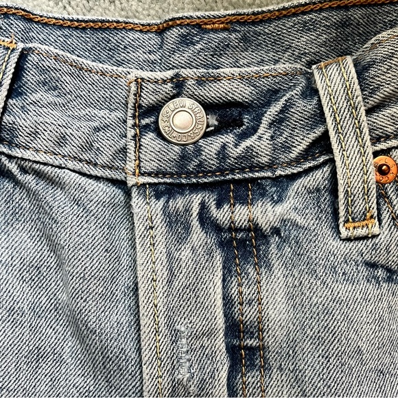 Levi denim shorts - Picture 4 of 8